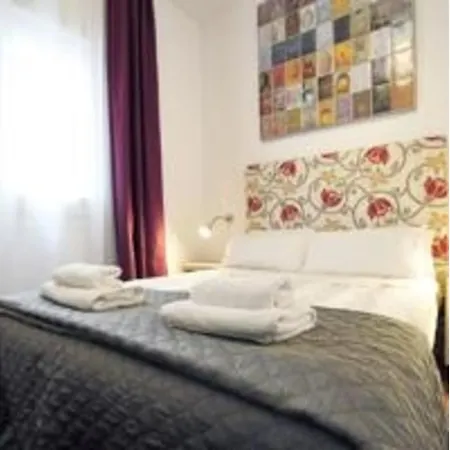 Julian S Guest house 2*