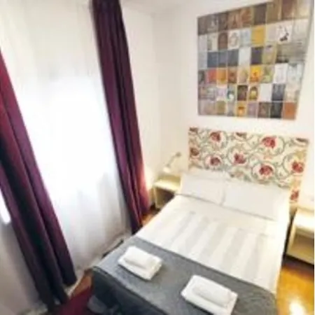 Guest house Julian S
