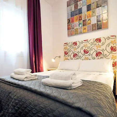 Guest house Julian S Barcelona