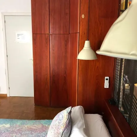 Julian S 2* برشلونة