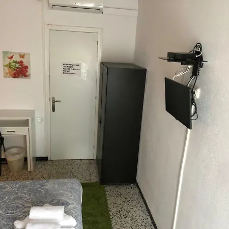 بيت ضيافة Julian S 2*