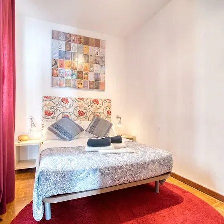 Guest house Julian S